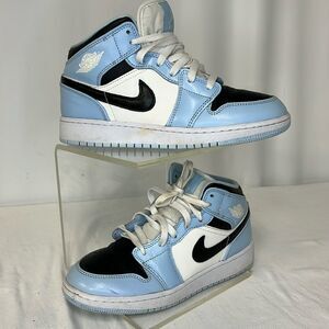JORDAN 1 MID ‘ICE BLUE’ YOUTH SNEAKER FTL-11-113